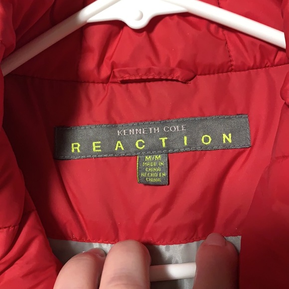 Kenneth Cole Reaction Ladies Puffer Full Zip Vest, Like New - Picture 2 of 9